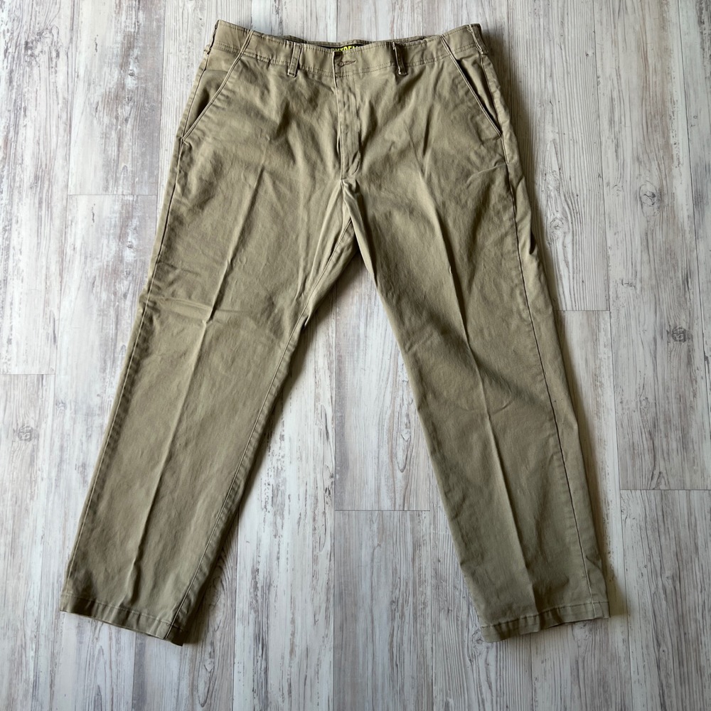 Lee Extreme Comfort Mens Straight Fit Khaki Pants 40x30 Tan Chino 4273560